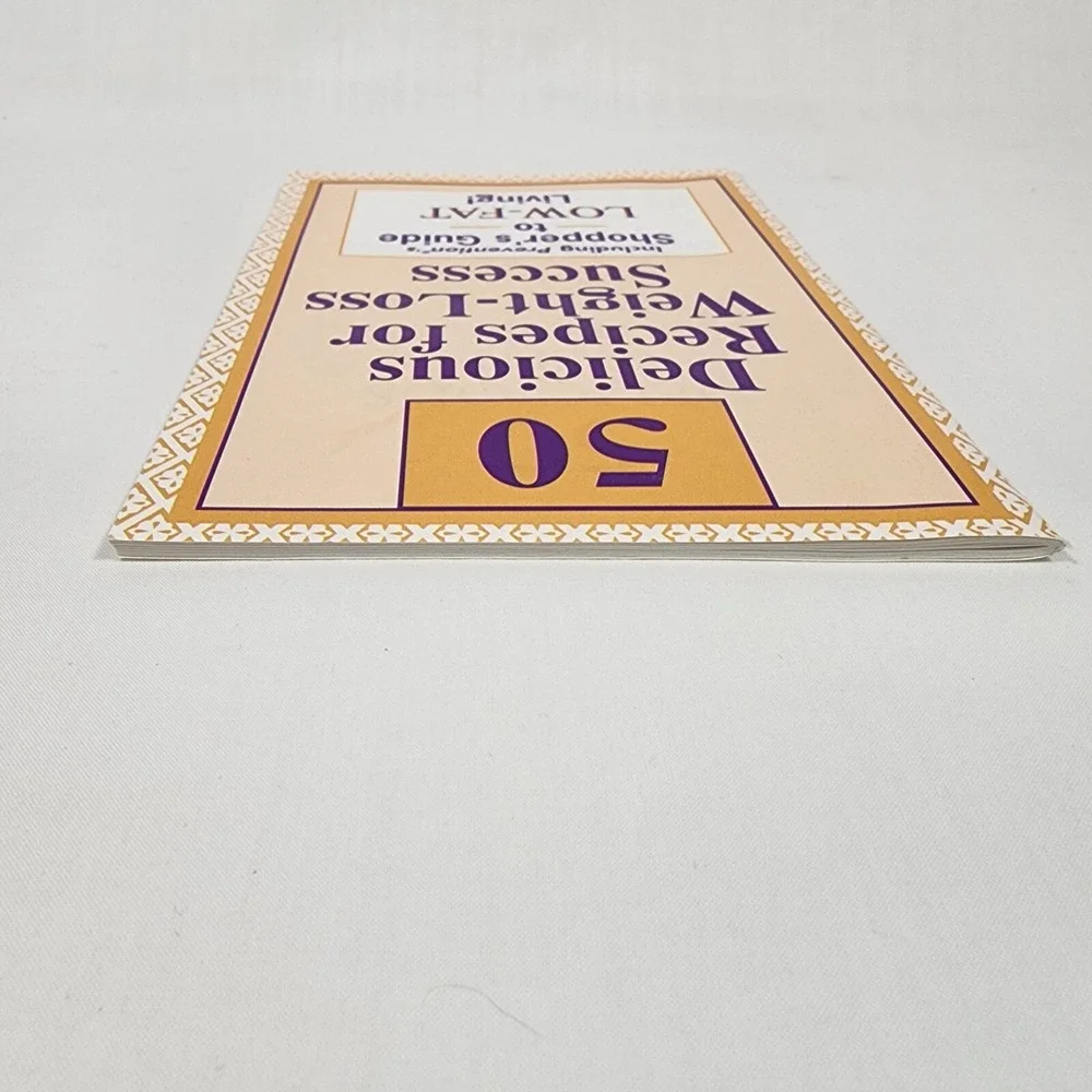 VINTAGE Prevention's 50‎ Delicious Recipes for Weight-Loss Success Cookbook